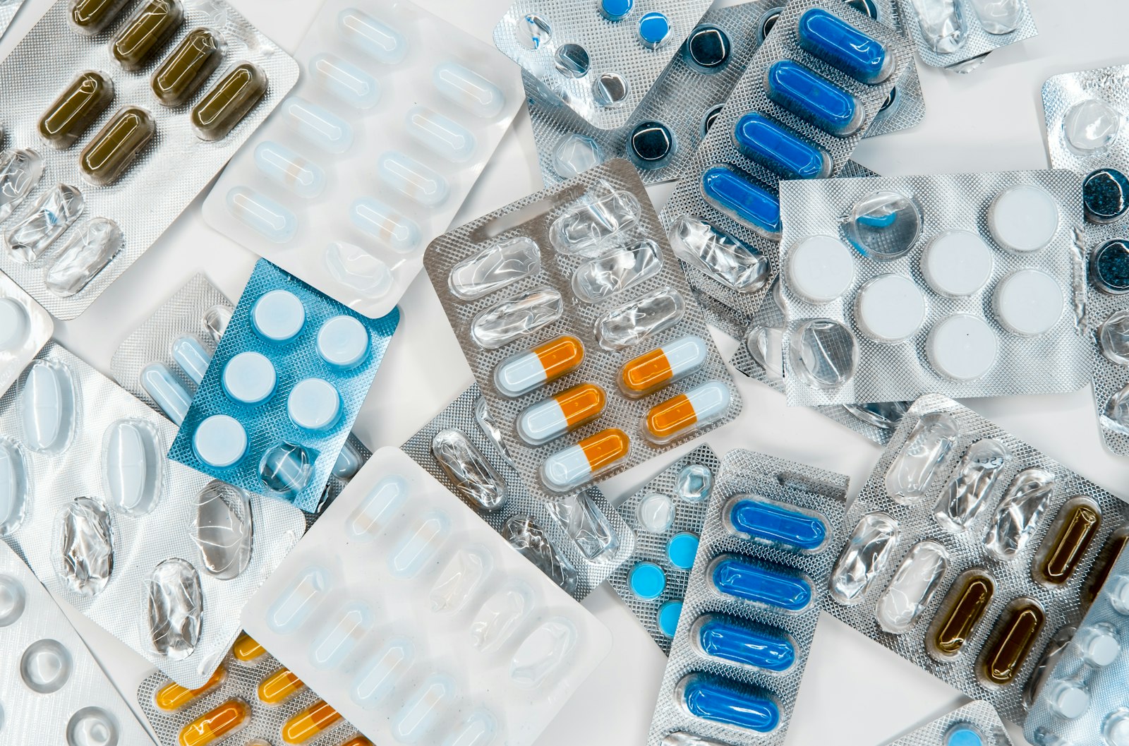Pharmaceutical formulation manufacturing facility